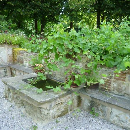 Saint-Aubin-de-Bonneval 폼니알 드 라 에니소니에르 B&B 외부 사진