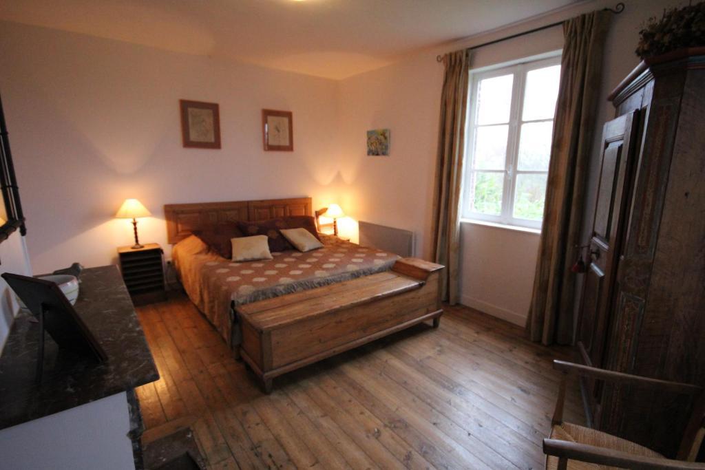 Saint-Aubin-de-Bonneval 폼니알 드 라 에니소니에르 B&B 객실 사진