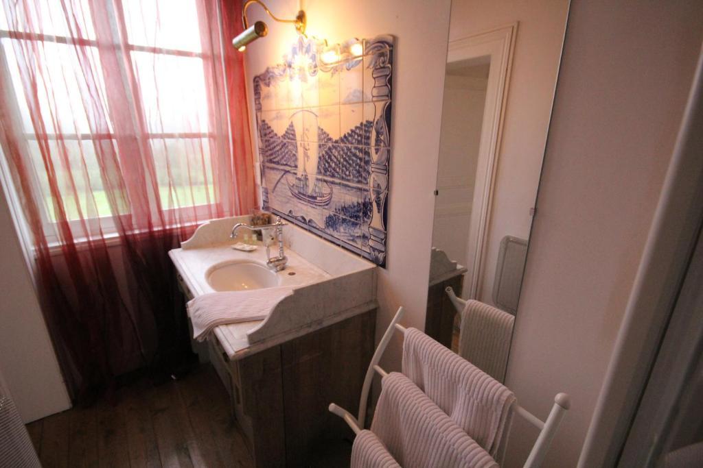 Saint-Aubin-de-Bonneval 폼니알 드 라 에니소니에르 B&B 객실 사진