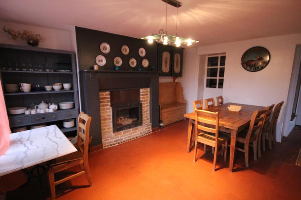 Saint-Aubin-de-Bonneval 폼니알 드 라 에니소니에르 B&B 객실 사진
