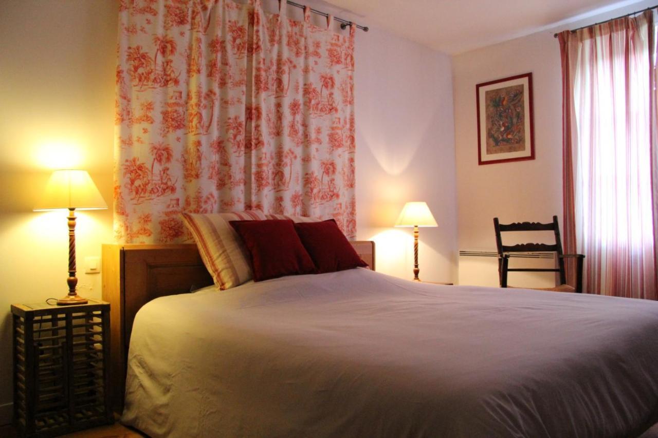 Saint-Aubin-de-Bonneval 폼니알 드 라 에니소니에르 B&B 외부 사진